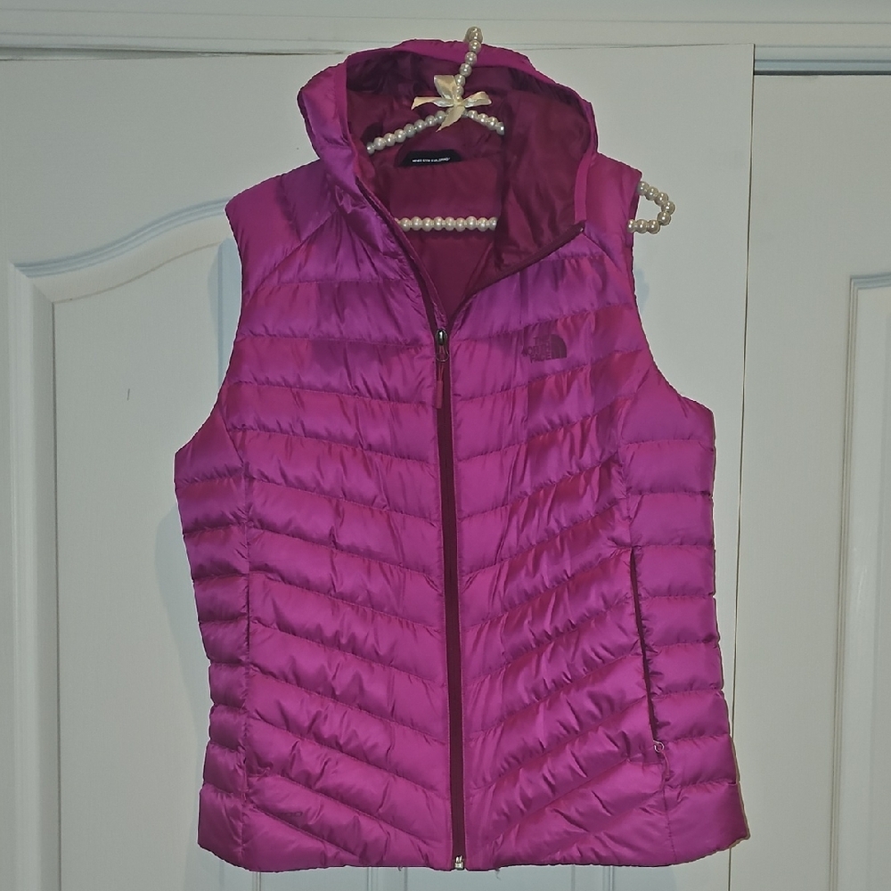 NWOT THE NORTH FACE Pink Tonnerro Hooded Down Vest